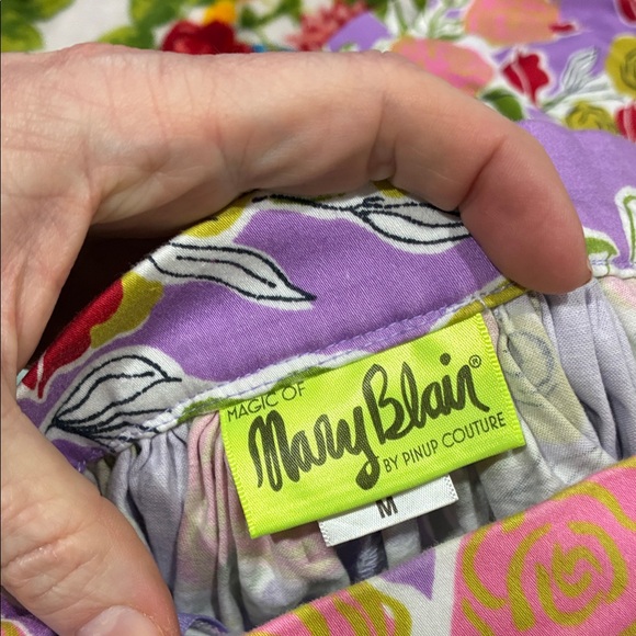 Pinup Couture Mary Blair Skirt - Picture 3 of 5